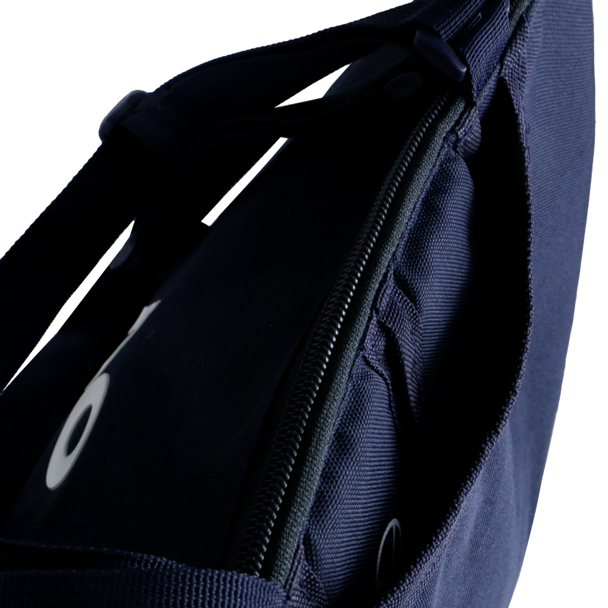 AO Tote Backpack - Image 6