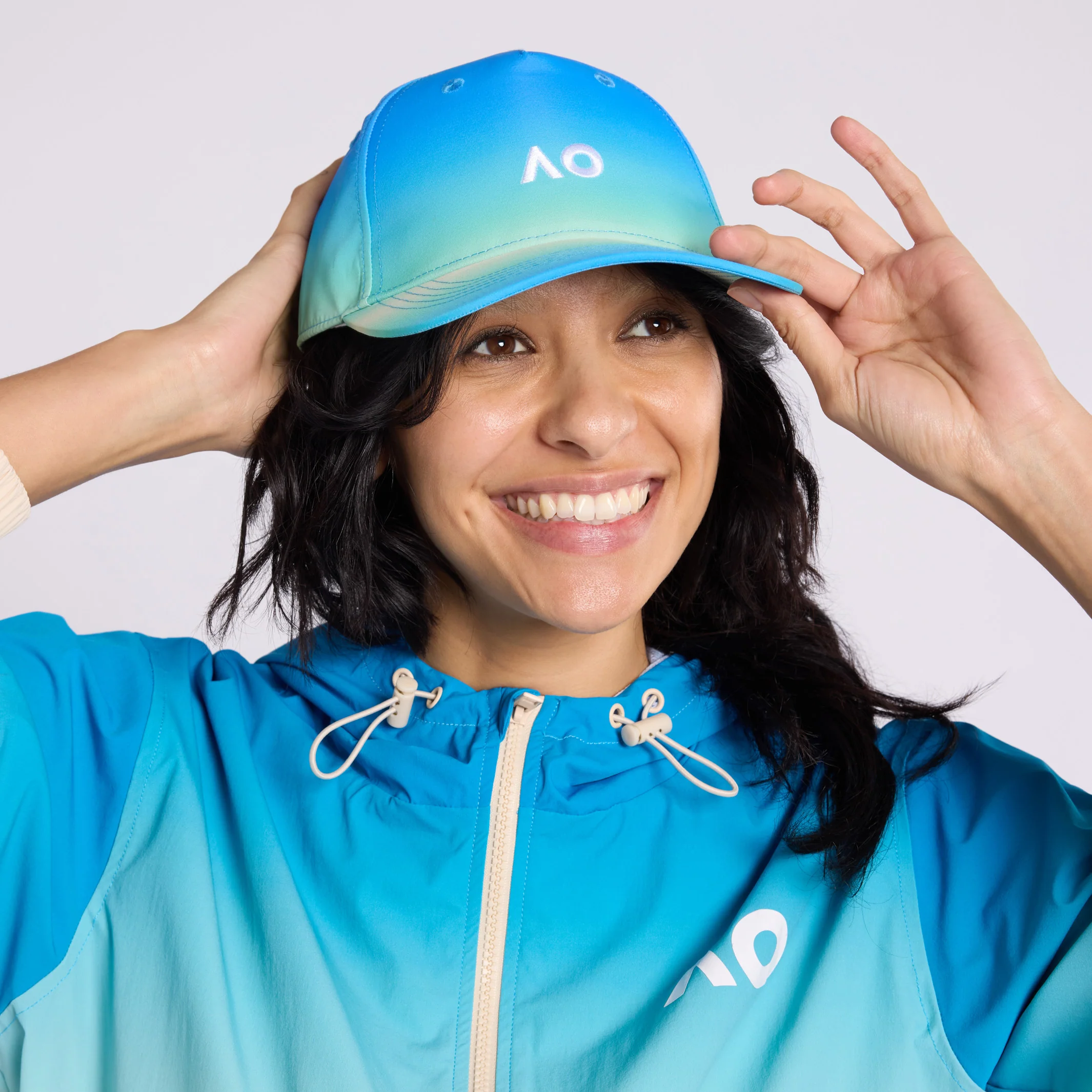 Cap Gradient Lifestyle - Image 4