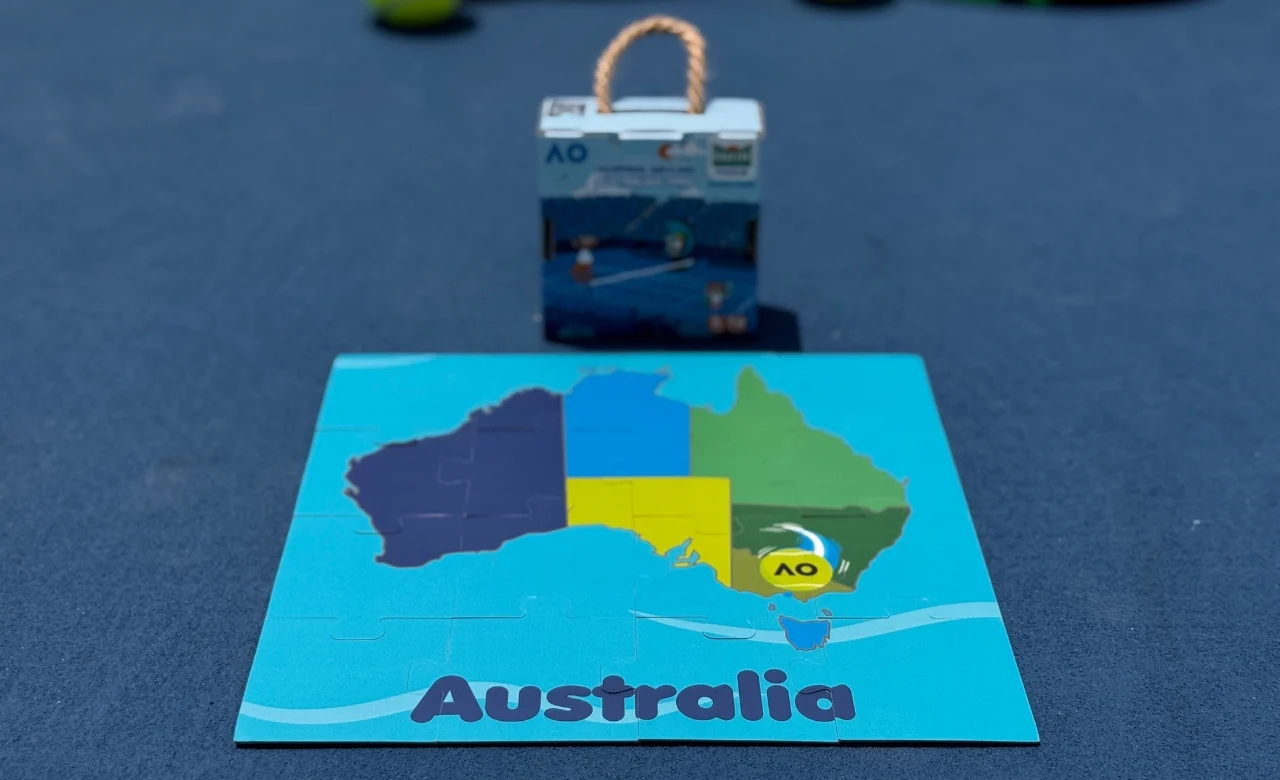 Mizzie X AO Collectible Puzzle - Image 6
