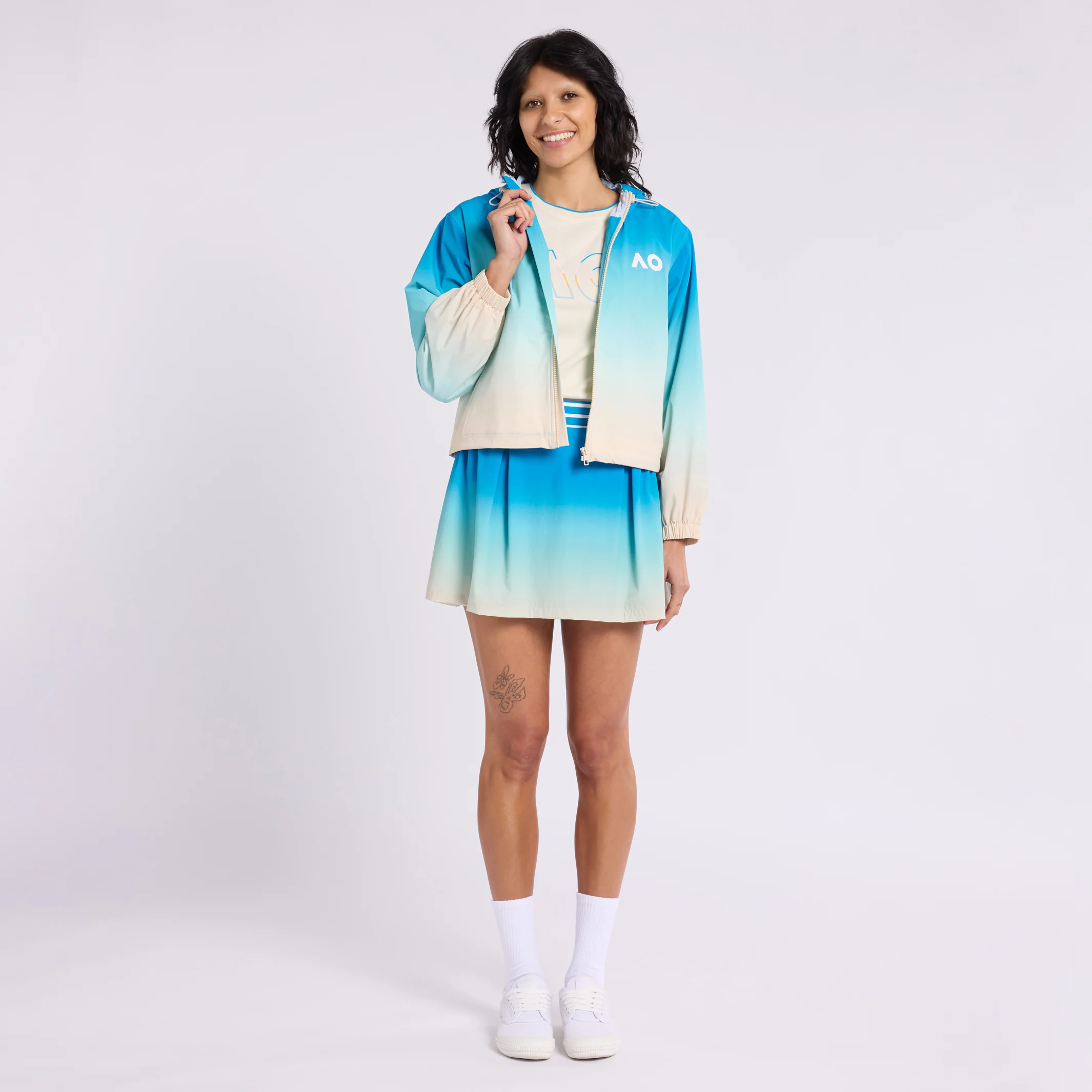 Women's Jacket Gradient Lifestyle - Image 4